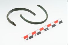 Foto von Bronzearmreif (NHMW-PRAE-023651)